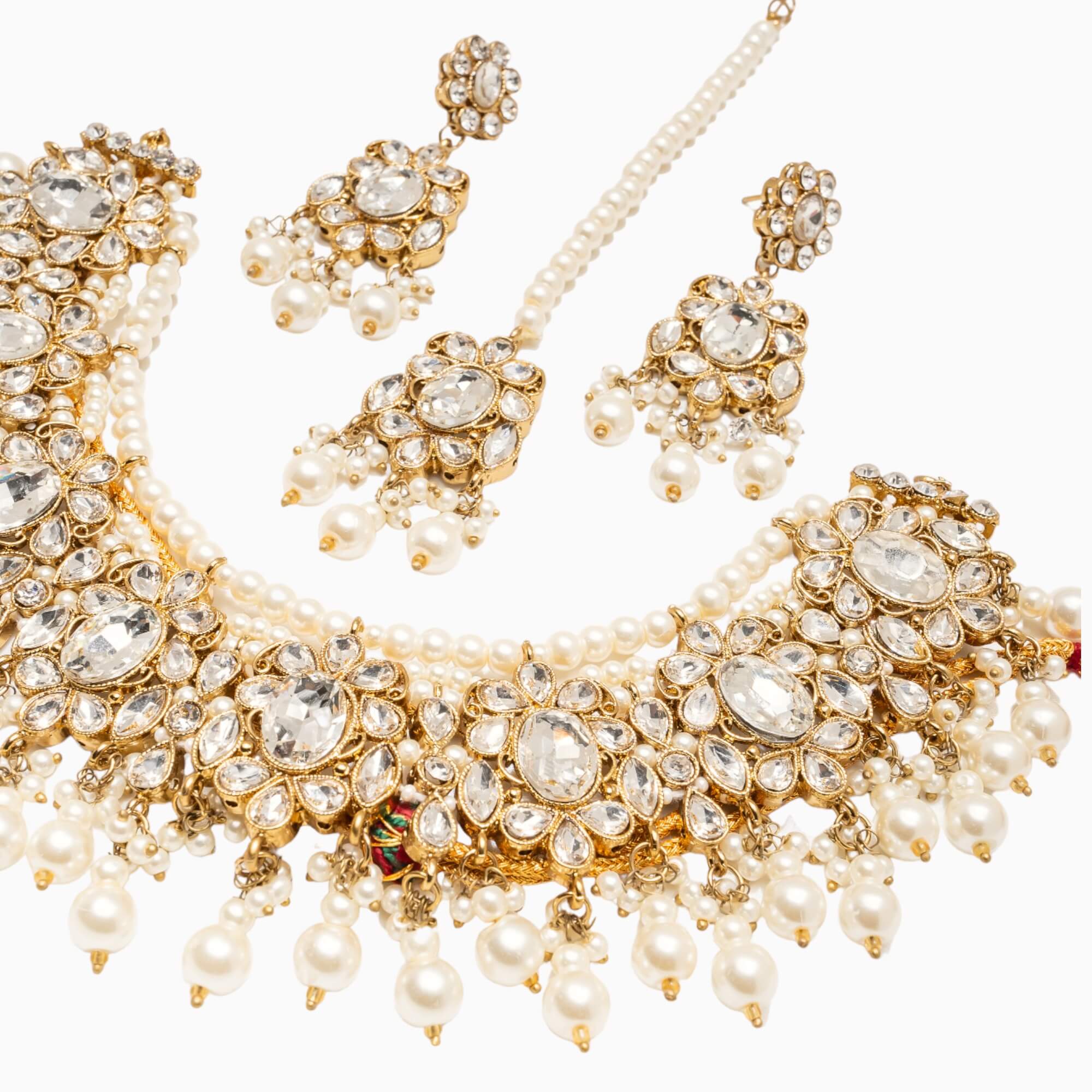 Heer Necklace Set